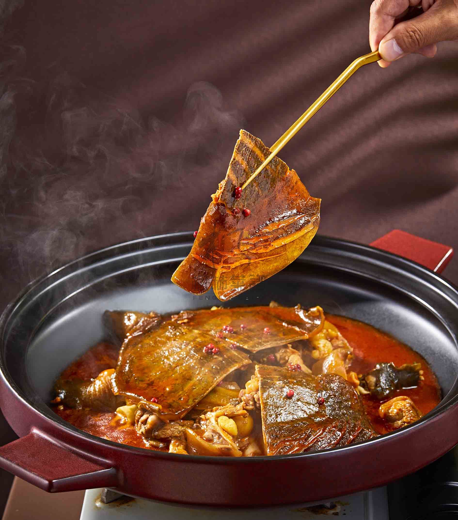 R2193淮上古法焖甲鱼