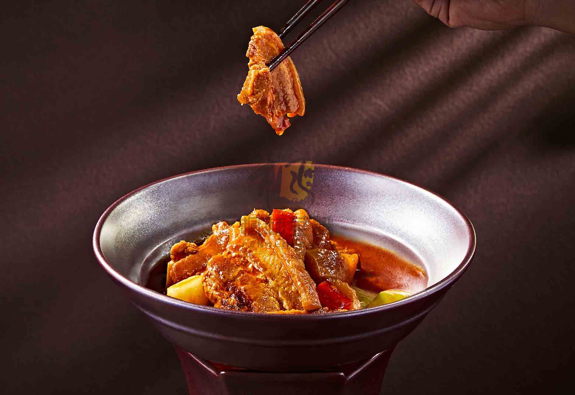 R2111信阳焖罐肉