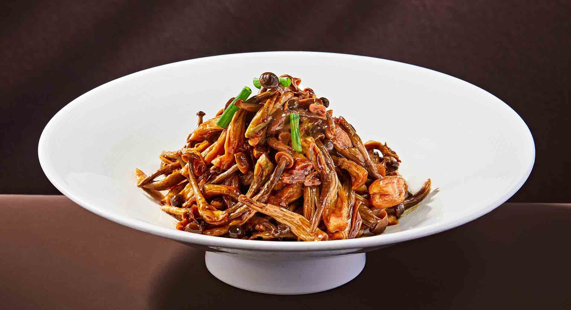 R2142耗油鹿茸菇