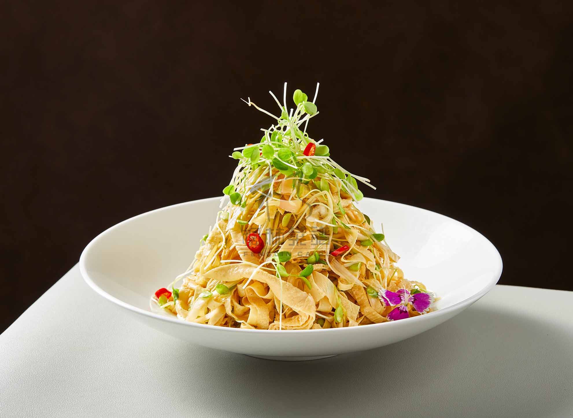 L1486香椿苗拌豆皮