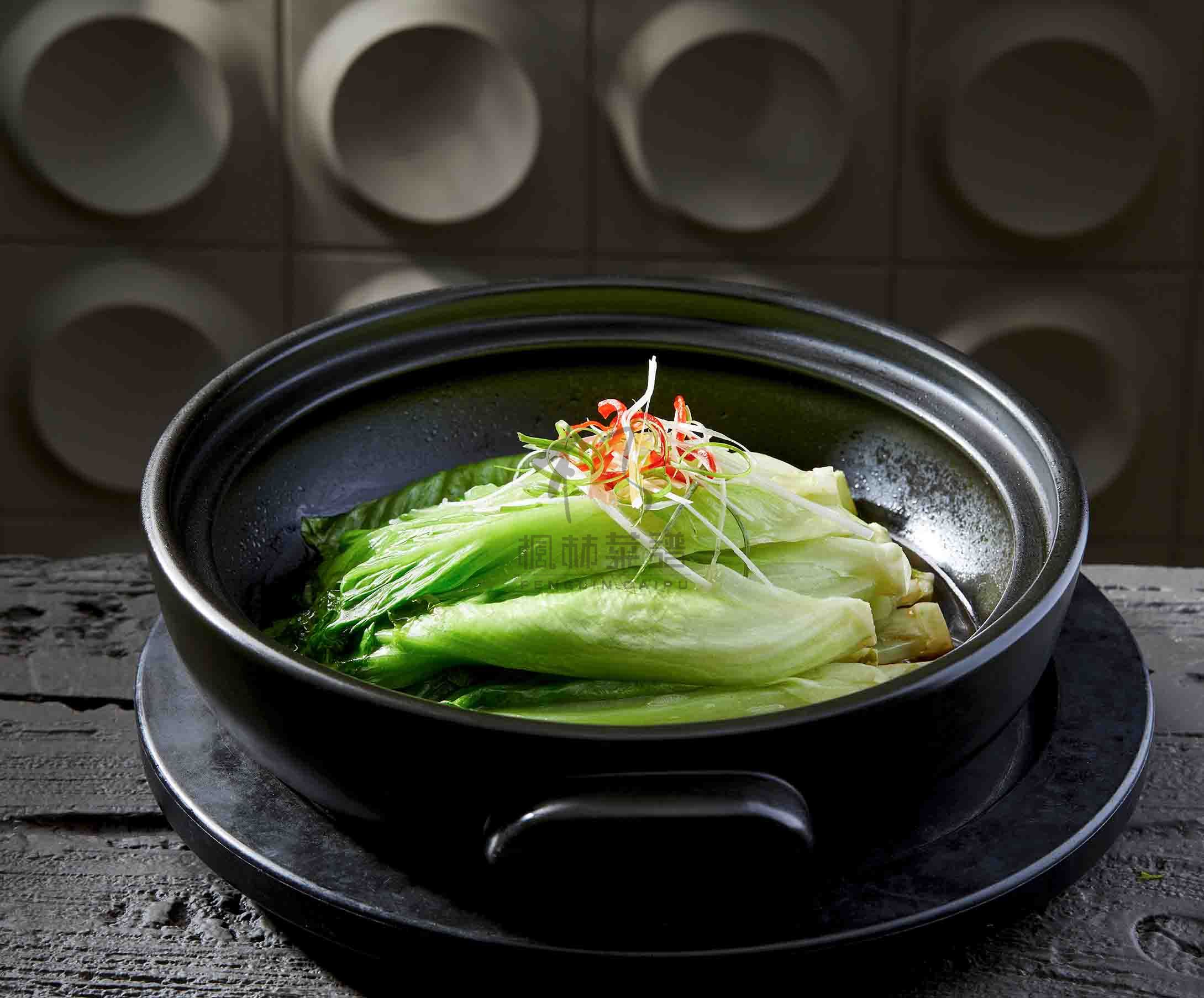 R2540砂锅豉油焗生菜