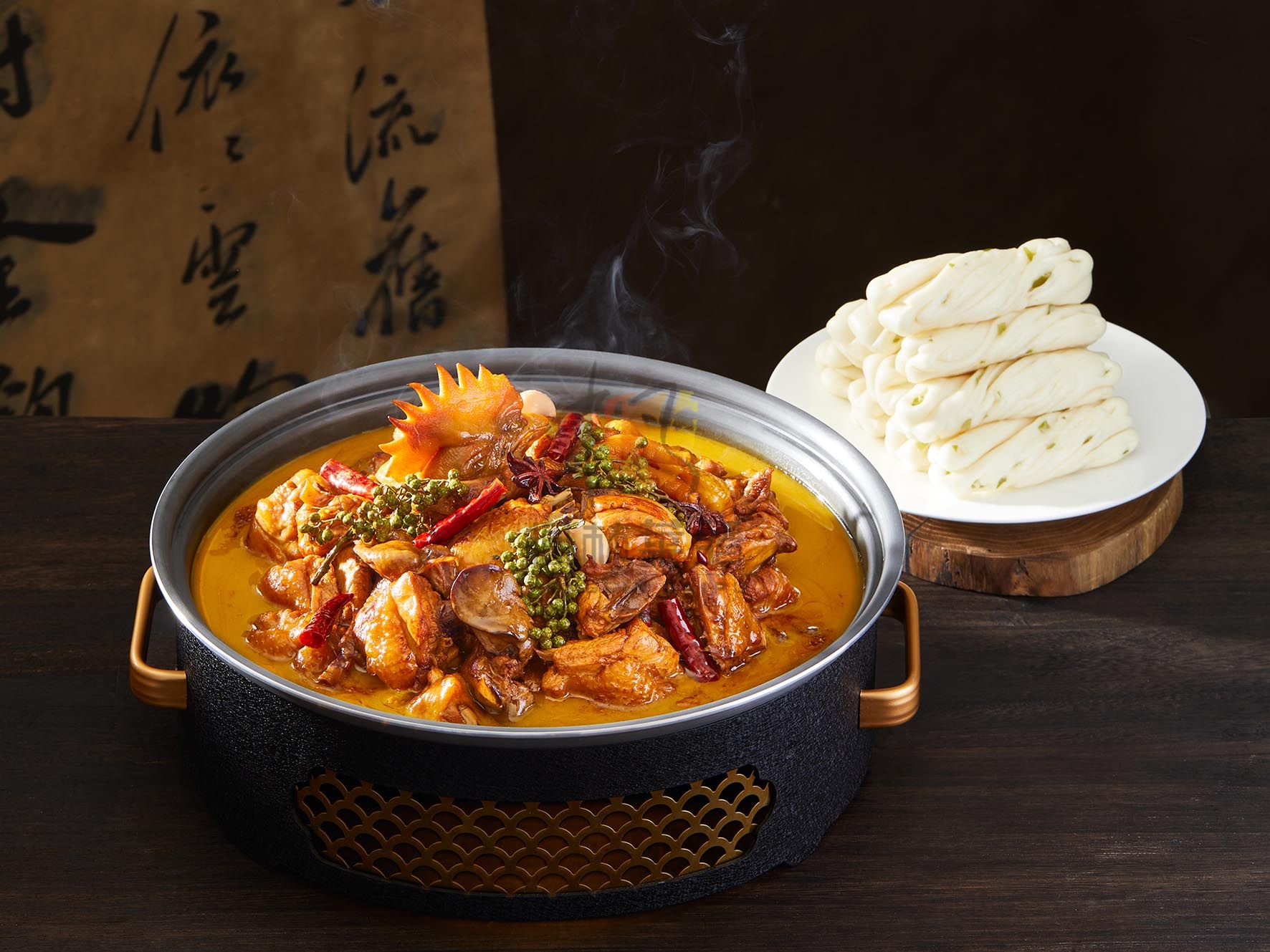 R2828熬炒柴鸡配花卷