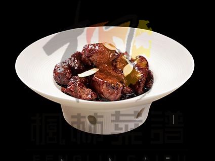 R3057蒜香浇汁安格斯牛柳粒