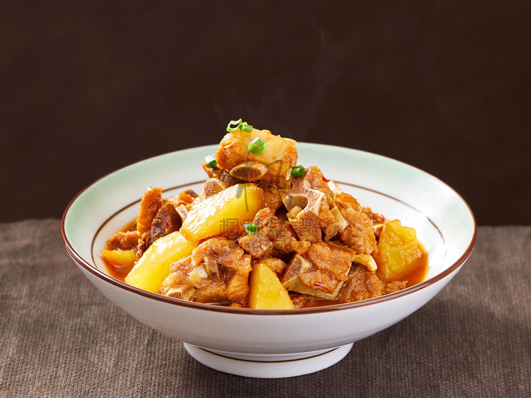 R3006排骨烧土豆