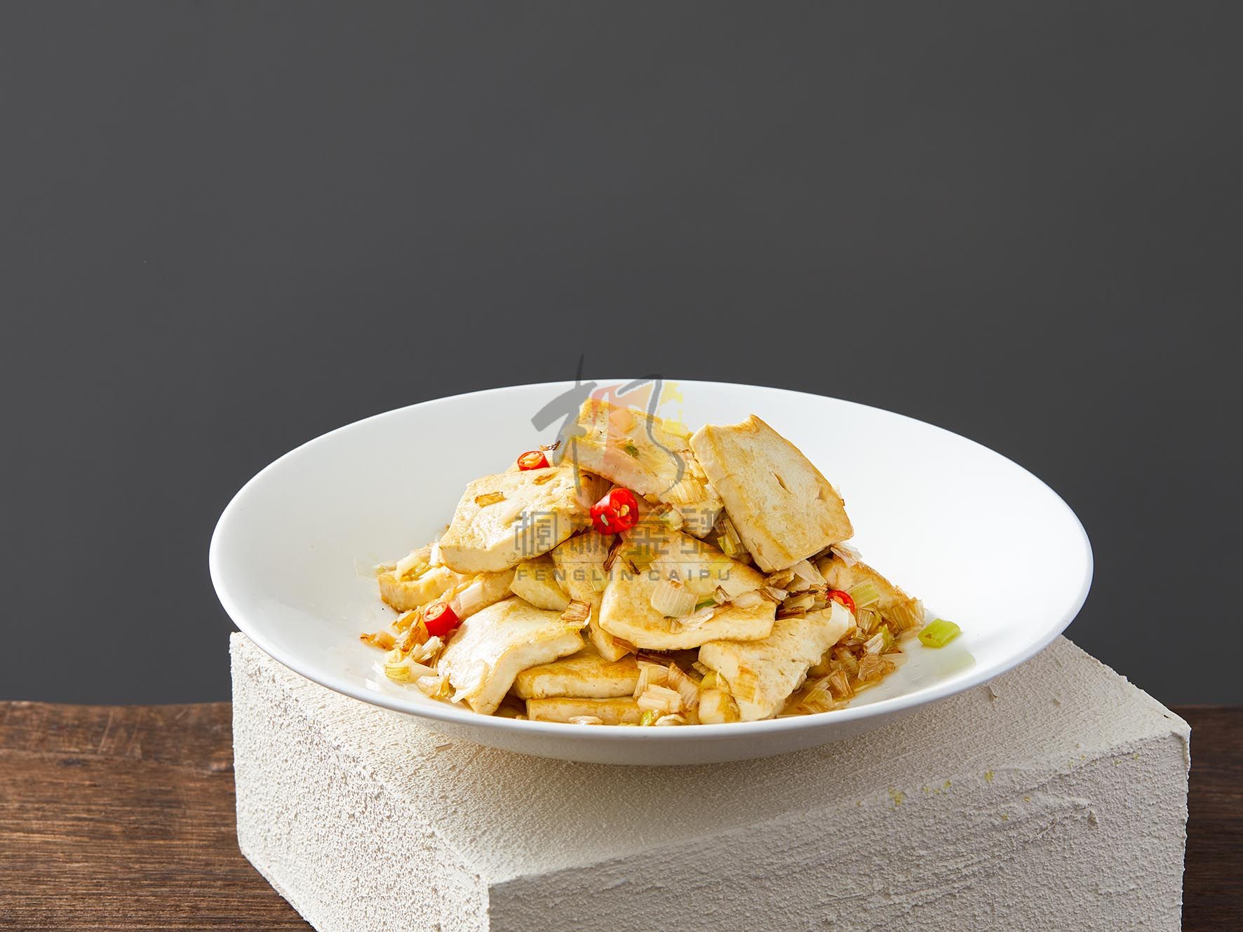 R3131大葱煎豆腐