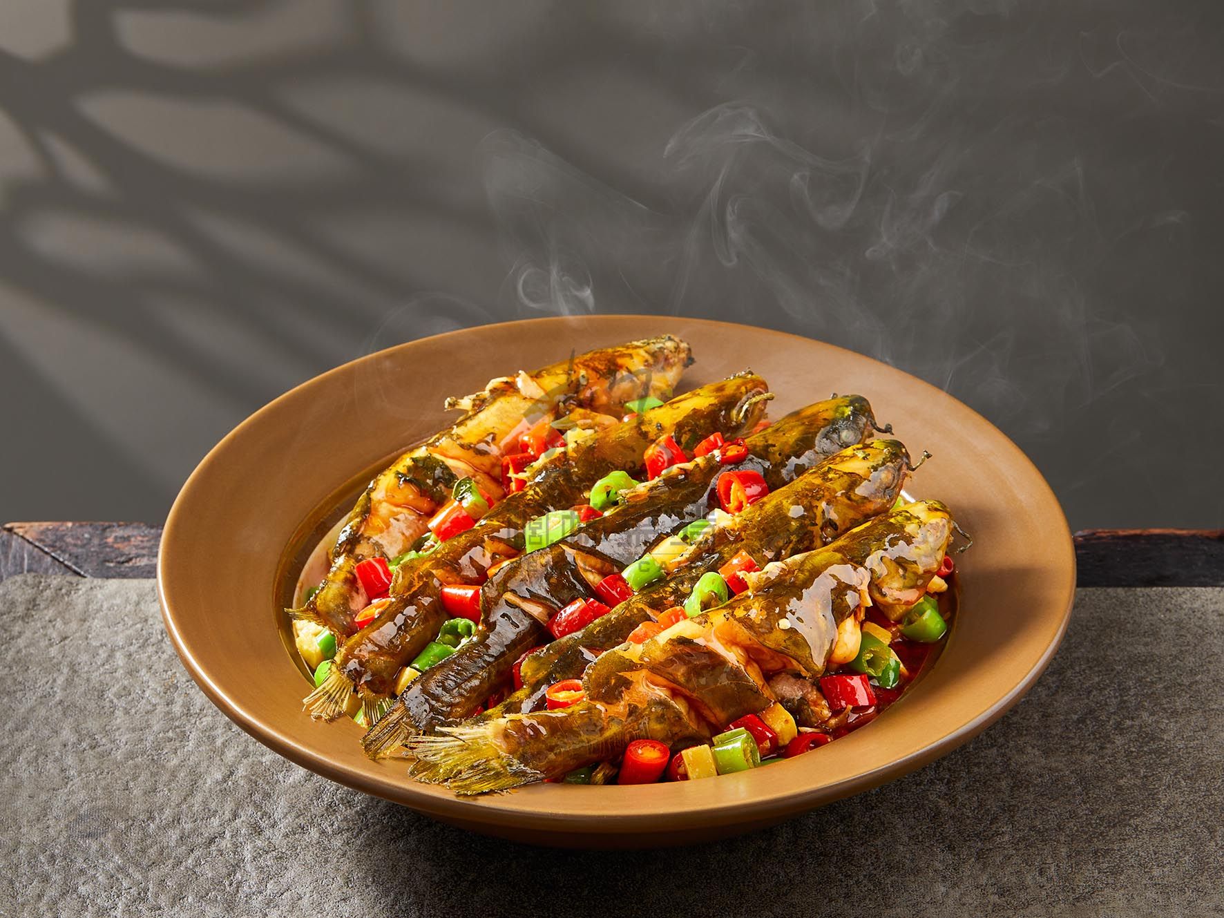 R3228湘西砂锅黄骨鱼