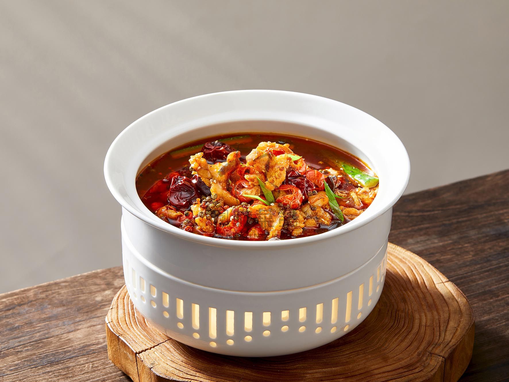 R3184虾尾娃娃跳