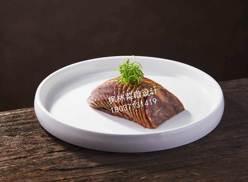 L0106古法酱牛腱