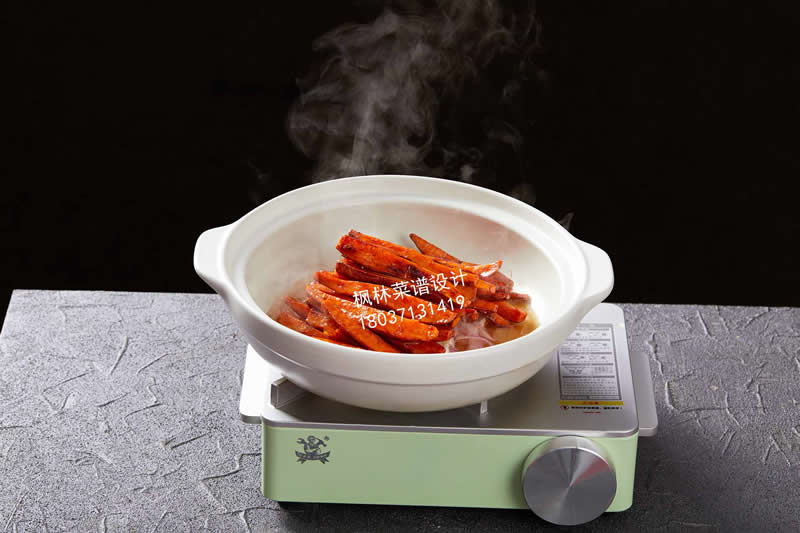 L0446砂锅蜜汁红薯