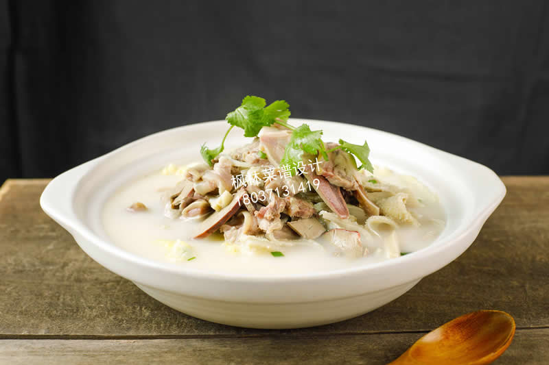 R0028白菜烩羊杂