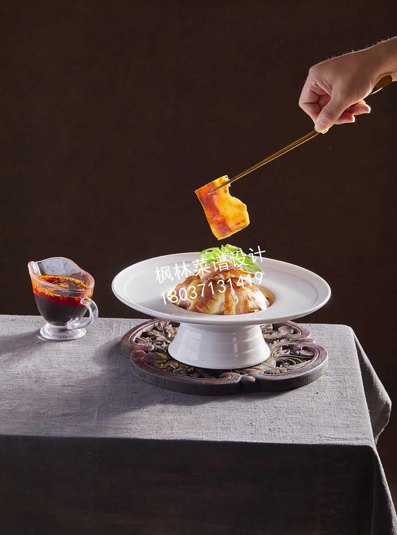 R0077潮州红油拌耳片