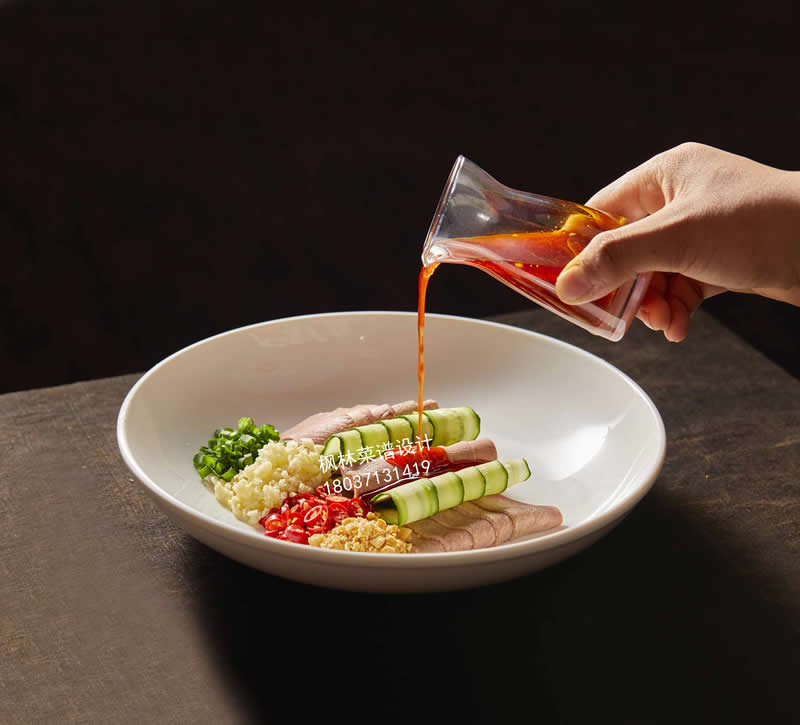 R0484经典香辣和牛舌