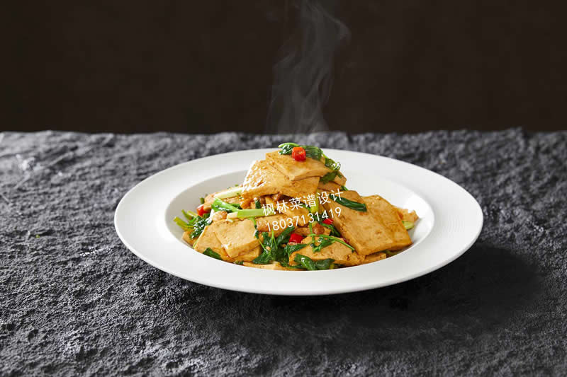 R1129小炒信阳豆腐