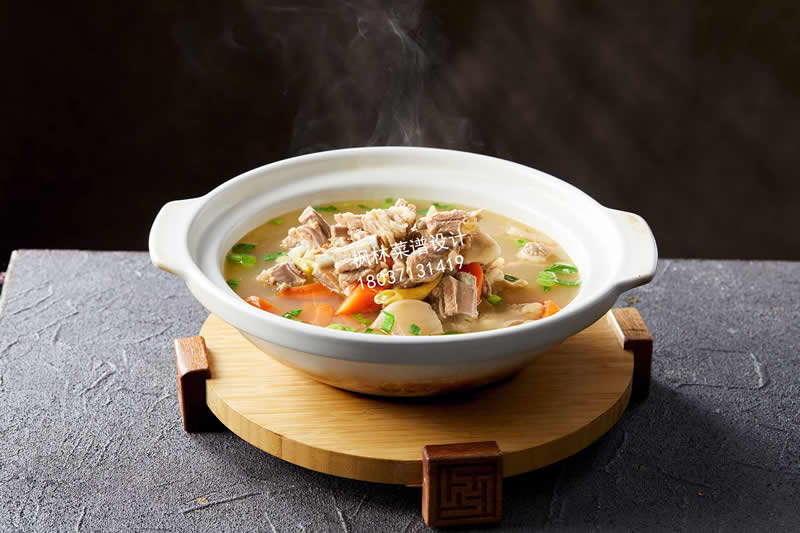 R1347酸萝卜炖羊排