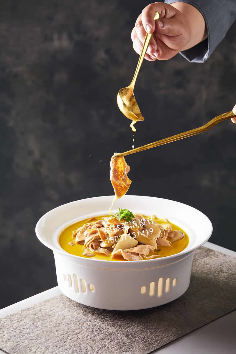 R1605虾汤牛盘肠